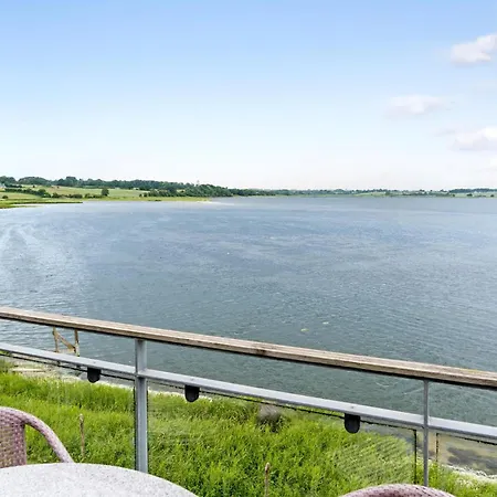 2 Bedroom Beautiful In * Hejls