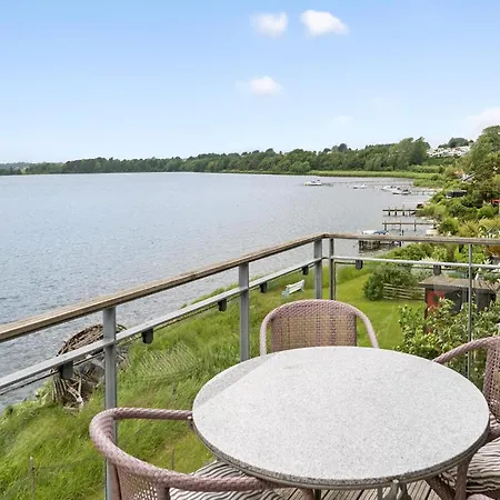 2 Bedroom Beautiful In * Hejls